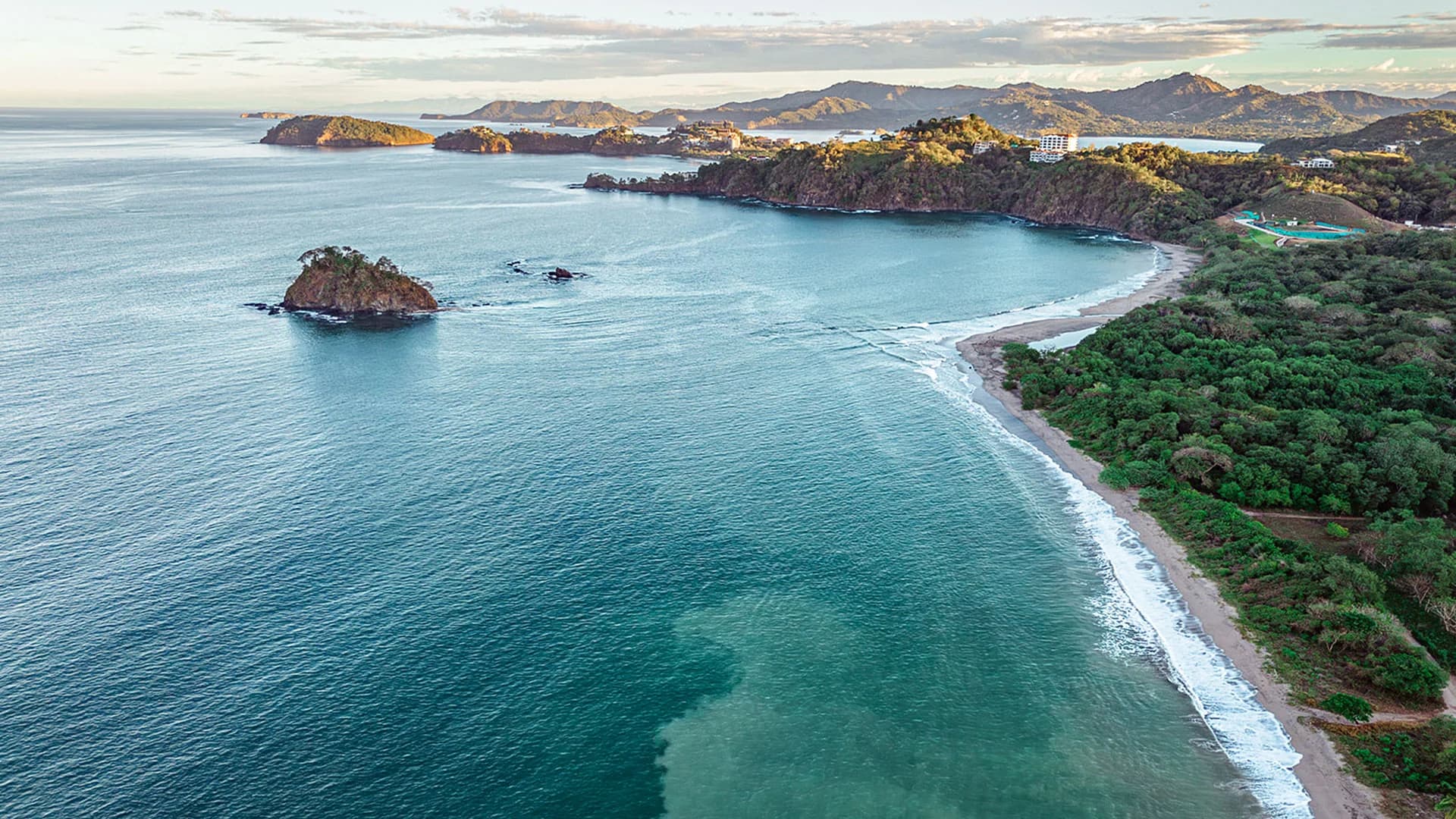 Brasilito paraíso escondido mercado inmobiliario en auge Costa Rica