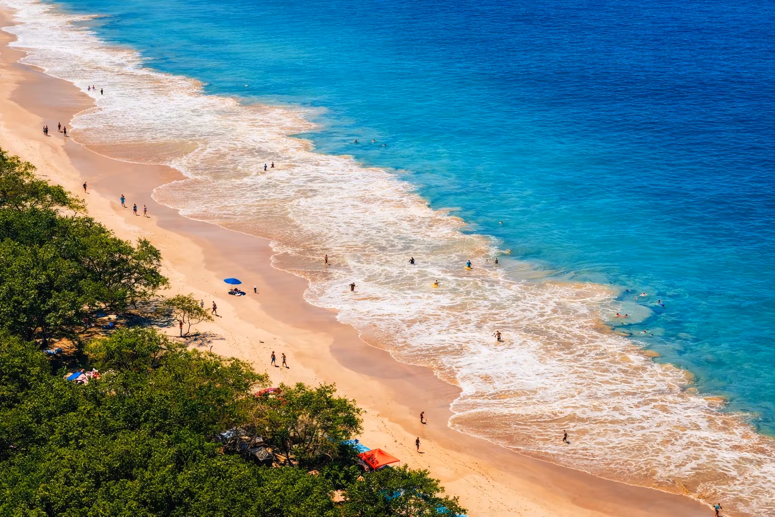 Pristine Costa Rica beach near Arcadia Brasilito